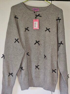 NWT Edikted Bow Sweater